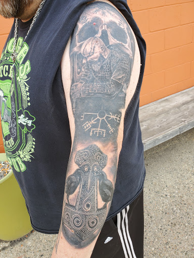 Tattoo Shop «Eternal Tattoos», reviews and photos, 1004 W 14 Mile Rd, Clawson, MI 48017, USA