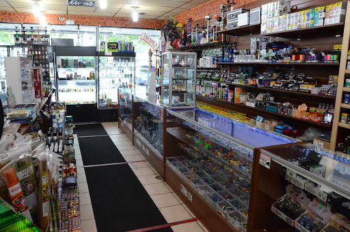 Tobacco Shop «Tobacco Outlet», reviews and photos, 9239 Waukegan Rd, Morton Grove, IL 60053, USA