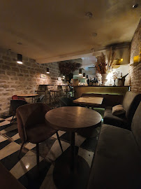 Atmosphère du Restaurant français Les 3 Bornés à Paris - n°13