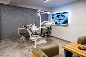 Dente Dental Studio Ağız ve Diş Sağlığı Polikliniği Çiğli image