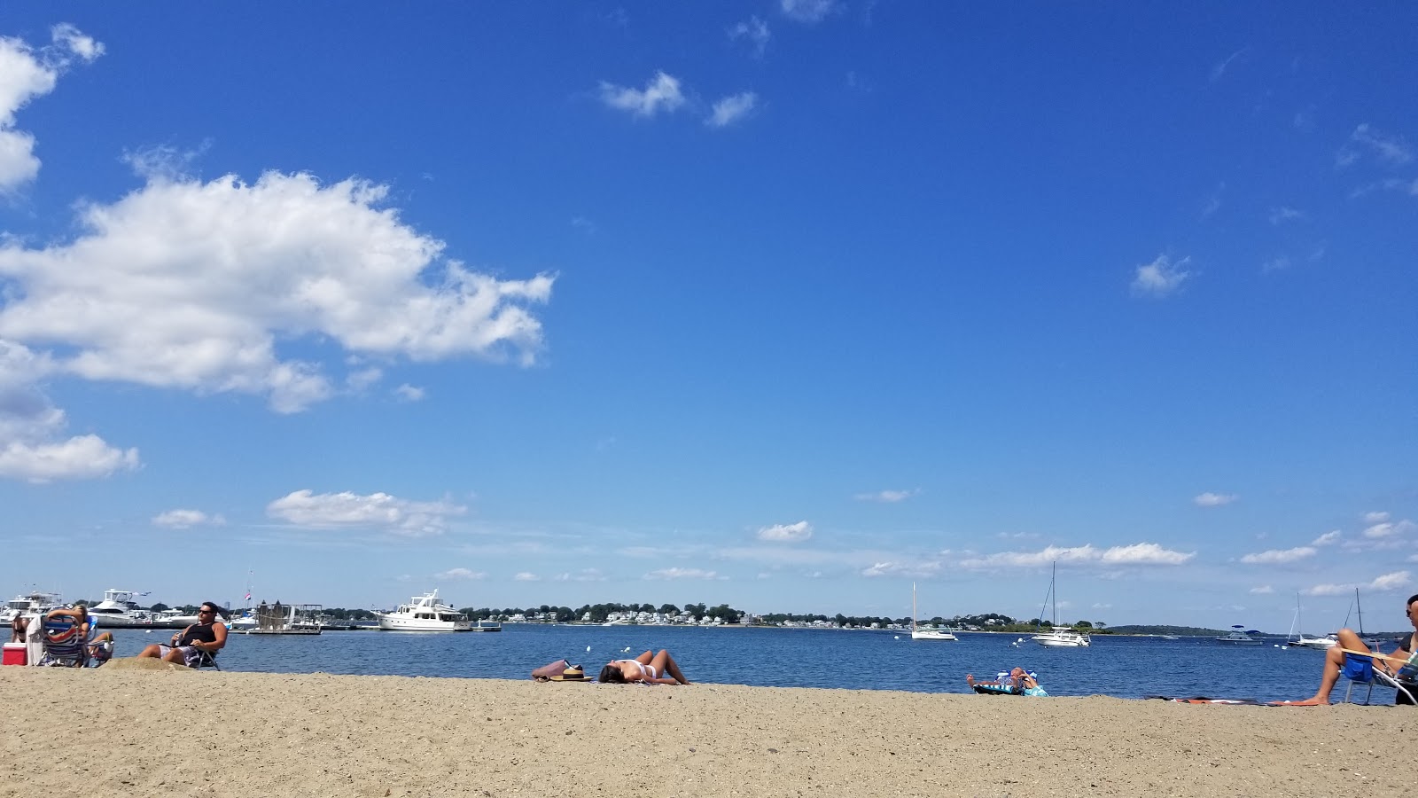 Fotografie cu Wessagusset beach cu plajă spațioasă