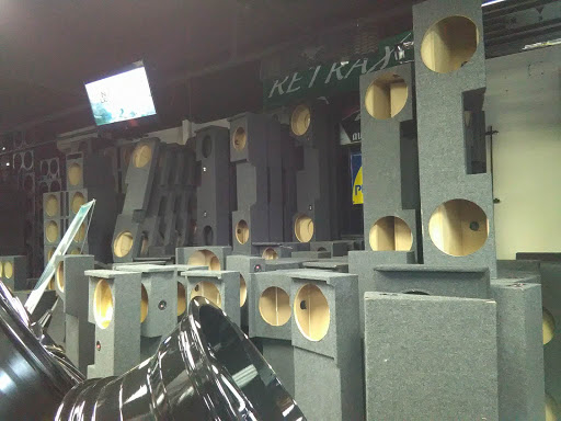 Electronics Repair Shop «Auto Electronic Specialists», reviews and photos, 2428 Nolensville Pike, Nashville, TN 37211, USA