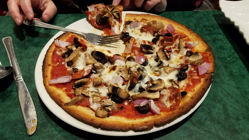 #1 best pizza place in Olathe - Toni's Italian Restaurant