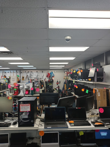 Pawn Shop «Pawn Max II», reviews and photos, 7561 49th St N, Pinellas Park, FL 33781, USA