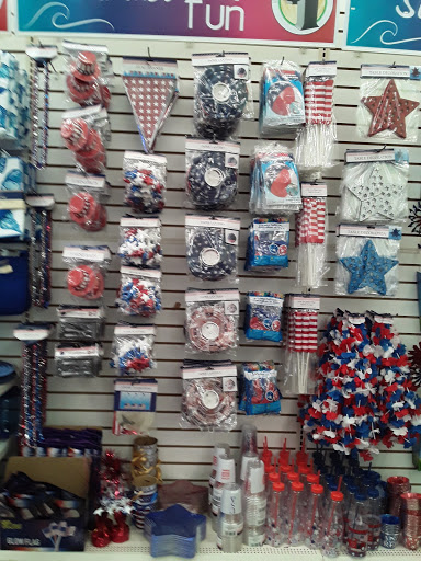 Dollar Store «Dollar Tree», reviews and photos, 2241 Citrus Blvd #107, Leesburg, FL 34748, USA