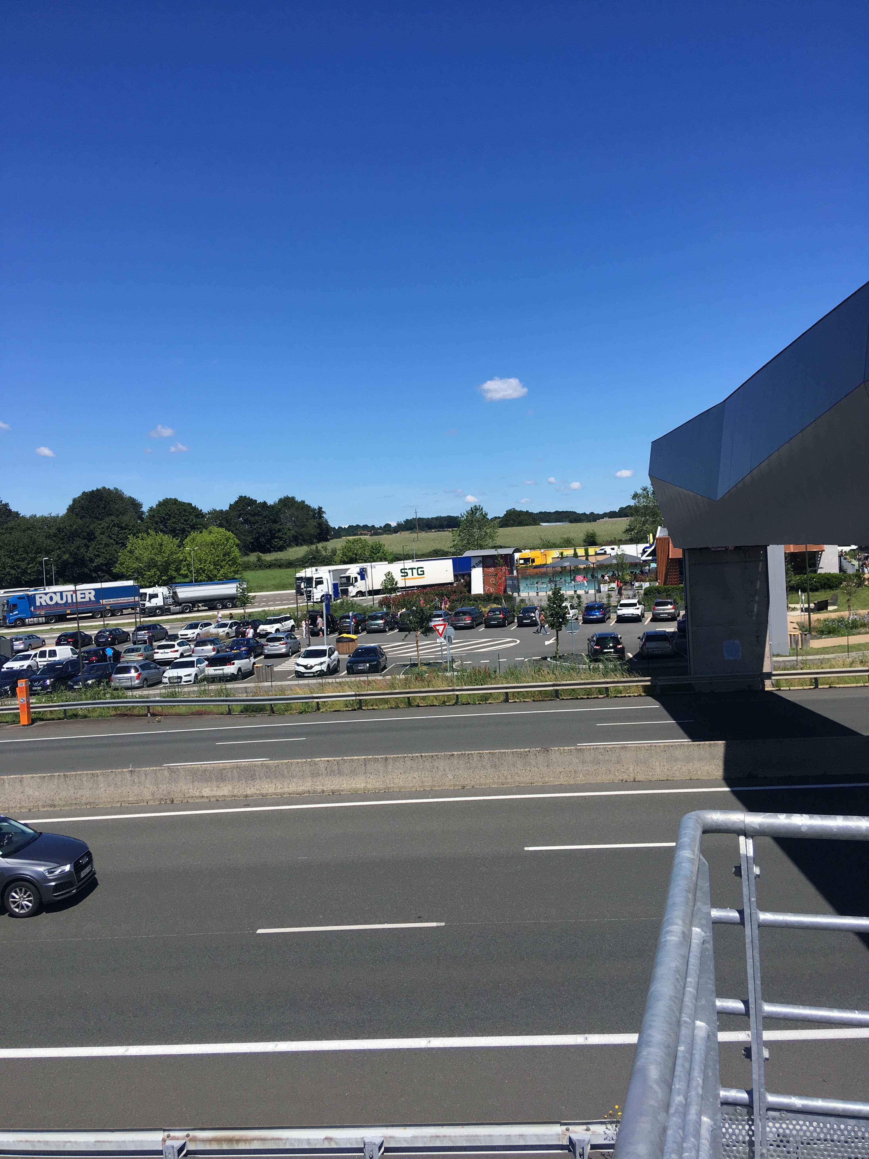 Photo n° 4 de l'avis de Ionut.a fait le 22/06/2019 à 10:18