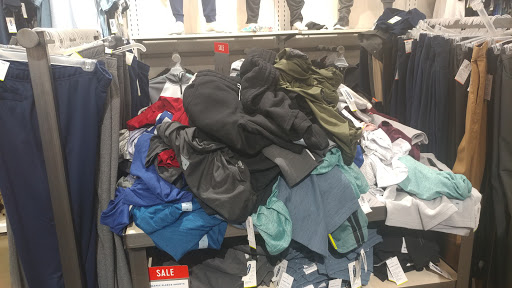 Clothing Store «Old Navy», reviews and photos, 1949 E Camelback Rd, Phoenix, AZ 85016, USA