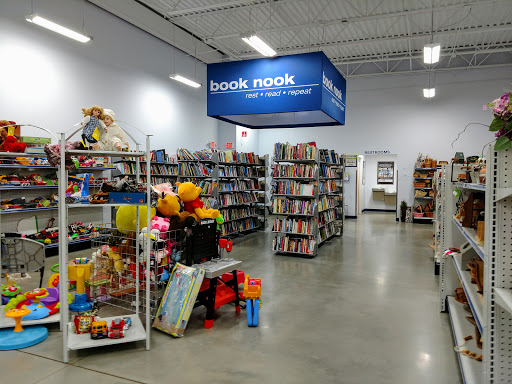 Thrift Store «Goodwill Warwick Retail Store», reviews and photos, 11061 Warwick Blvd, Newport News, VA 23601, USA