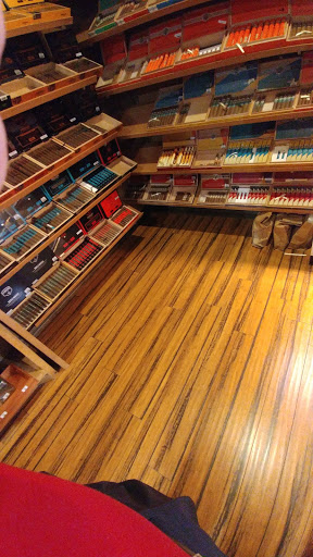 Cigar Shop «Elephant Cigars & Gifts - il regalo preferito», reviews and photos, 2801 W Expy 83, McAllen, TX 78503, USA