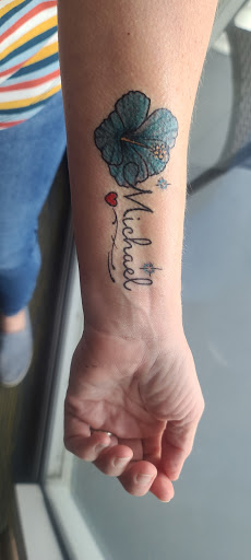 Tattoo Shop «Virginia Beach Ink Tattoo and Piercing Studio», reviews and photos, 612 Nevan Rd, Virginia Beach, VA 23451, USA