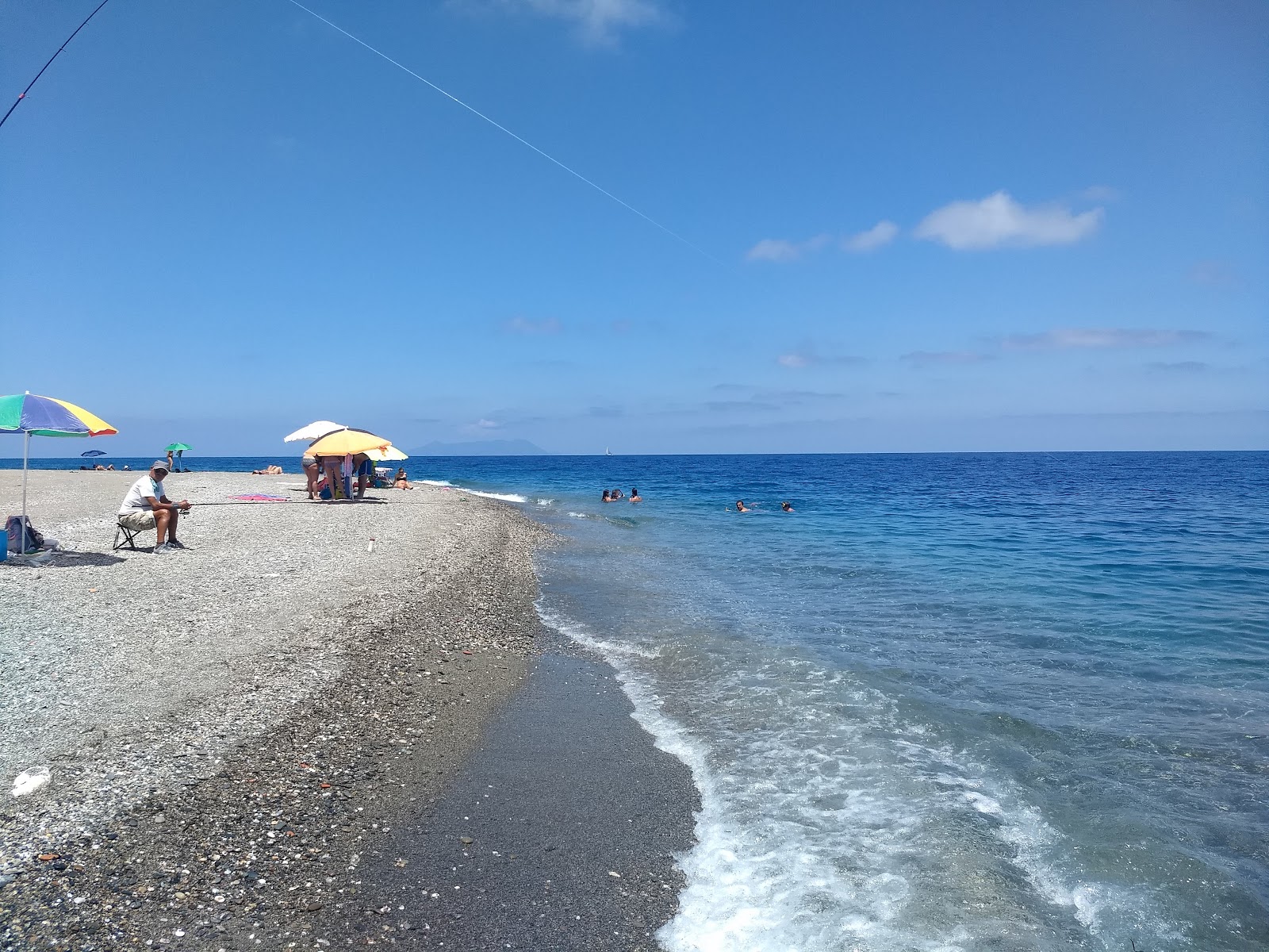 Foto von Marinello beach II mit langer gerader strand