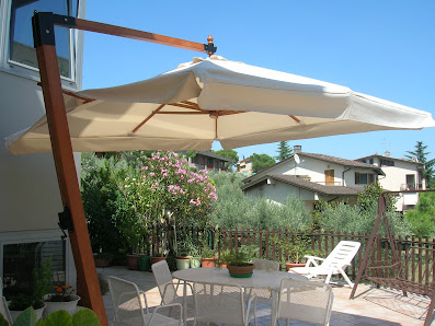 La casa delle magnolie Affittacamere Perugia Via della Beata Colomba, 36, 06132 Perugia PG, Italia