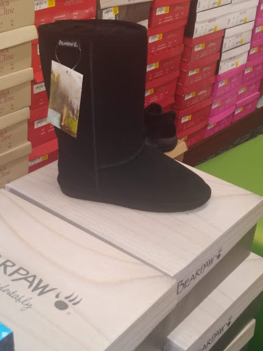 Shoe Store «Shoe Dept. Encore», reviews and photos, 12500 Winchester Rd SW, Cumberland, MD 21502, USA