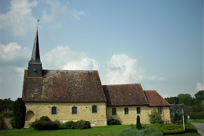 Église Saint-Pierre à Saint-Pierre-des-Loges