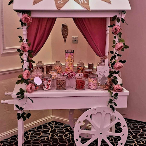 How Sweet Candy Cart - Event Planner