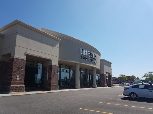 Book Store «Barnes & Noble», reviews and photos, 5380 US-14, Crystal Lake, IL 60014, USA