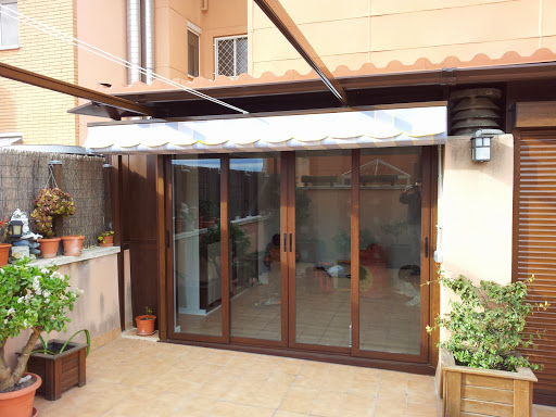 Fusteria d’alumini, reixes i tendals ALUCOR – (Cornellà de Llobregat)