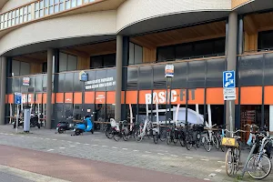 Basic-Fit Alkmaar Oosterweezenstraat image