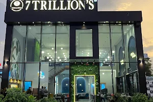 7 Trillions Cafe & Restaurant pure veg image