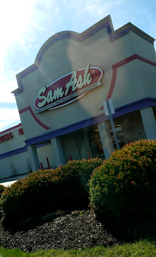 Musical Instrument Store «Sam Ash Music Stores», reviews and photos, 11805 Commons Dr, Cincinnati, OH 45246, USA