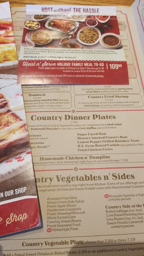 American Restaurant «Cracker Barrel Old Country Store», reviews and photos, 200 Cracker Barrel Dr, Clarksville, TN 37040, USA