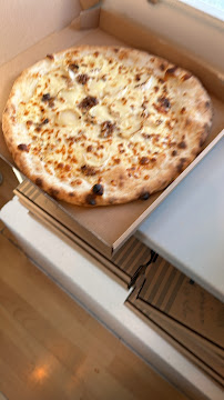 Pizza du Restauration rapide Casa J à Miniac-Morvan - n°16