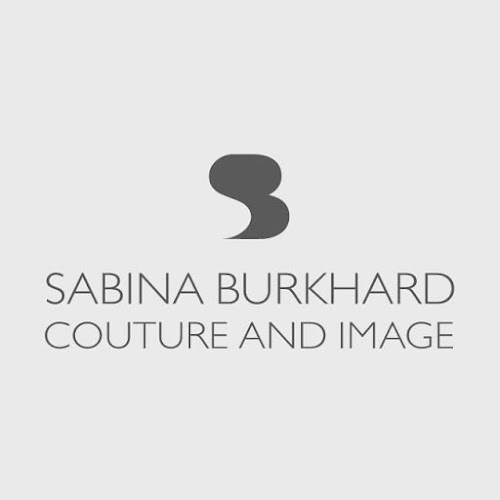 Kommentare und Rezensionen über Sabina Burkhard - Couture and Image