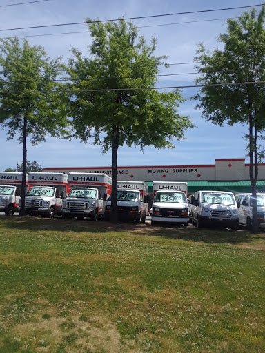 Truck Rental Agency «U-Haul Moving & Storage of Douglasville», reviews and photos, 9416 GA-5, Douglasville, GA 30135, USA