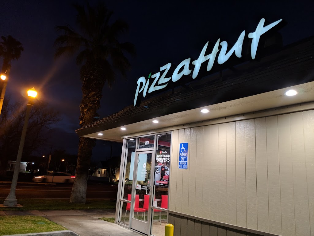 Pizza Hut 92503