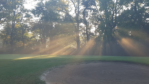 Golf Course «Christopher Morley Park Golf», reviews and photos, 500 Searingtown Rd, Roslyn, NY 11576, USA