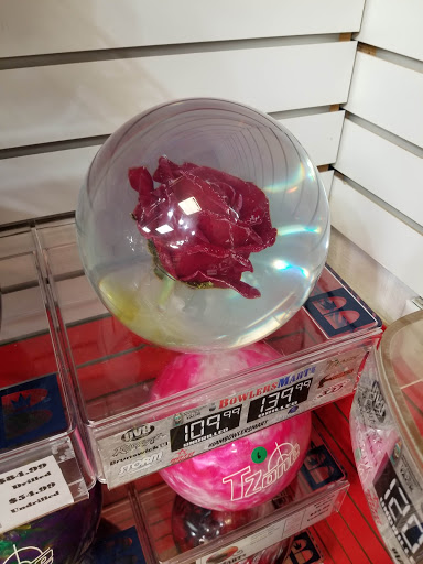 Bowling Alley «AMF Bowlero Lanes», reviews and photos, 11737 W Burleigh St, Wauwatosa, WI 53222, USA