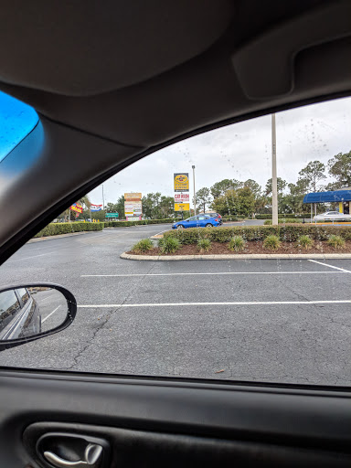 Shopping Mall «Lake Village Shopping MallKitchengaets», reviews and photos, 10601 US-441, Leesburg, FL 34788, USA