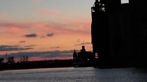 Park «Mutual Riverfront Park», reviews and photos, 41 Hamburg St, Buffalo, NY 14204, USA