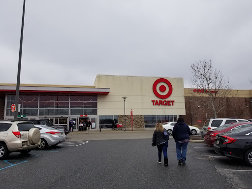 Target, 800 Christiana Mall, Newark, DE 19702, USA, 