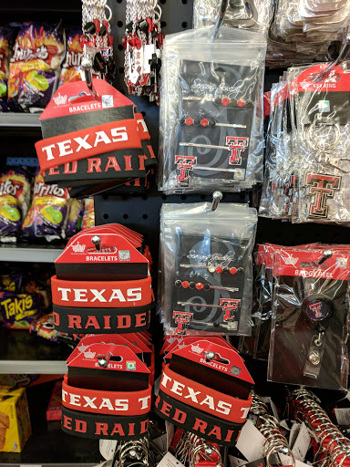 Grocery Store «Food King», reviews and photos, 2706 26th St, Lubbock, TX 79410, USA