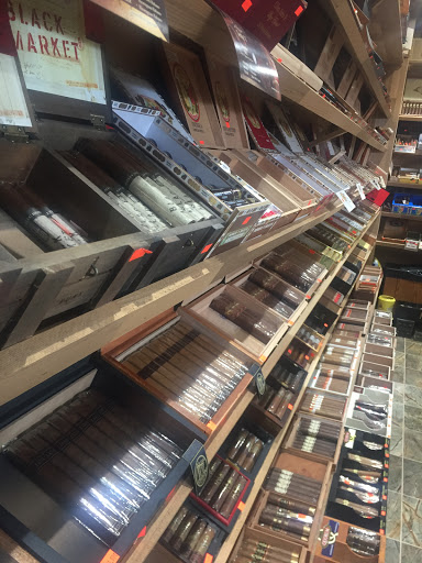 Tobacco Shop «New Hope Smoke Shop Inc», reviews and photos, 2767 Winnetka Ave N, New Hope, MN 55427, USA