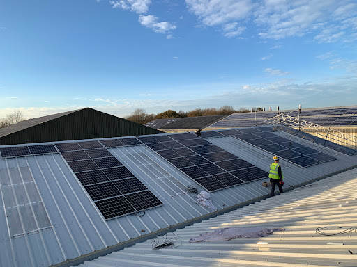 Solar energy courses Oldham