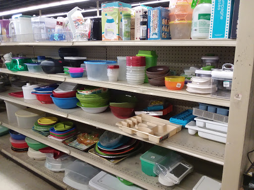 Thrift Store «Lakewood Goodwill», reviews and photos, 6002 Mt Tacoma Dr SW, Tacoma, WA 98499, USA