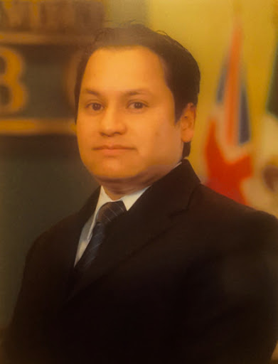 Cirujano bariatra Dr. Enrique Hernández