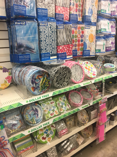Dollar Store «Dollar Tree», reviews and photos, 33497 S Dixie Hwy #102, Florida City, FL 33034, USA