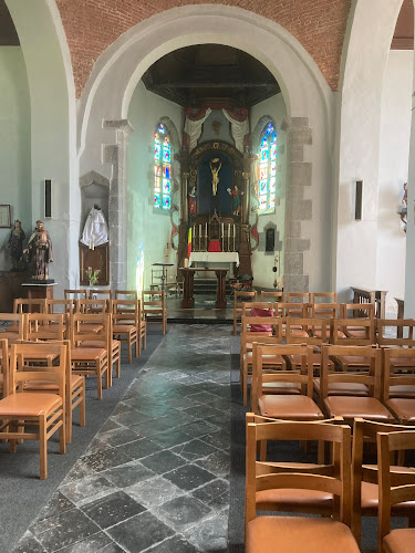 Beoordelingen van Eglise Saint Martin, Bougnies in Bergen - Kerk