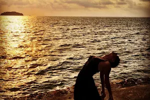 Kundalini Yoga | Yin Yoga | Meditation | Schwangeren Yoga | Yoga für Teens mit Jelka yoga-the-world image