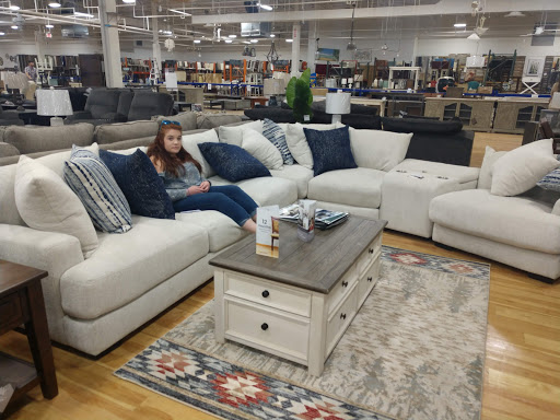 Furniture Store «Bargains and Buyouts», reviews and photos, 5150 Glencrossing Way, Cincinnati, OH 45238, USA