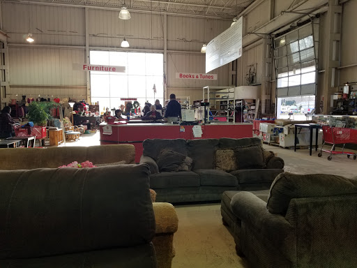 Thrift Store «The Salvation Army Family Store & Donation Center», reviews and photos, 9434 Highland Rd, White Lake, MI 48386, USA