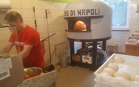 Pizzeria Cuore Di Napoli image