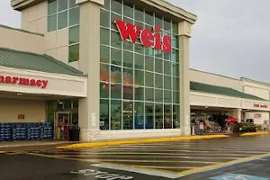 Weis Markets image