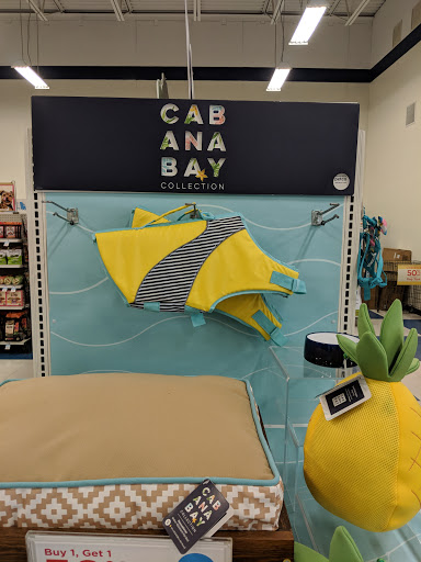 Pet Supply Store «Petco Animal Supplies», reviews and photos, 8010 Wedgewood Ln N, Maple Grove, MN 55369, USA