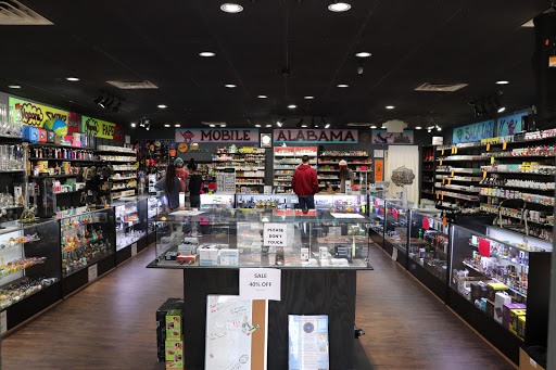 Vaporizer Store «Vapors smoke shop», reviews and photos, 5546 Old Shell Rd, Mobile, AL 36608, USA