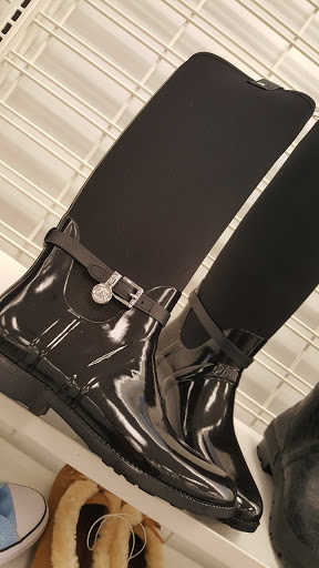 Clothing Store «Ross Dress for Less», reviews and photos, 1125 Woodruff Rd, Greenville, SC 29607, USA