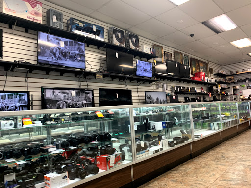 Jewelry Buyer «Route 50 Gold & Jewelry Exchange», reviews and photos, 6670 Arlington Blvd, Falls Church, VA 22042, USA